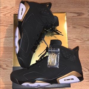 Jordan 6 DMP